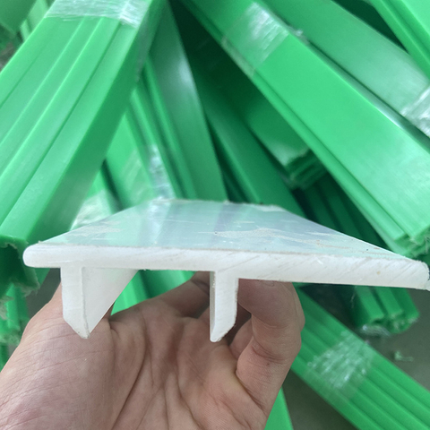 China Hard Wear UHMWPE-Fördererseitenführungsschiene/Typ Eta Upe-Kettenführungsstreifen/UHMW-Fördererkettenführung